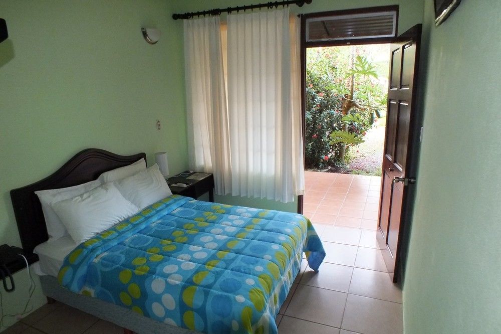 Kayak Lodge Damas Extérieur photo