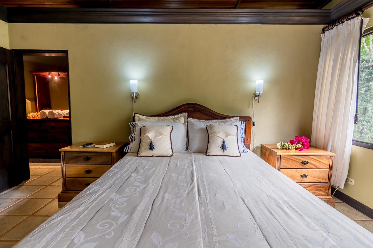 Kayak Lodge Damas Extérieur photo