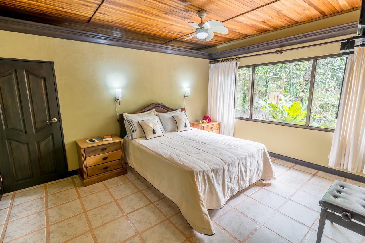 Kayak Lodge Damas Extérieur photo