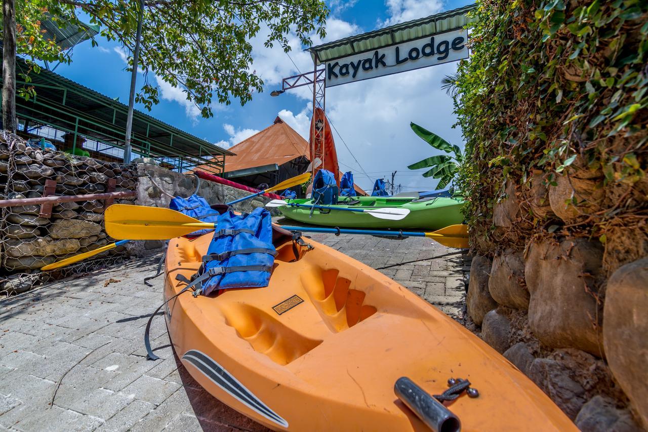 Kayak Lodge Damas Extérieur photo