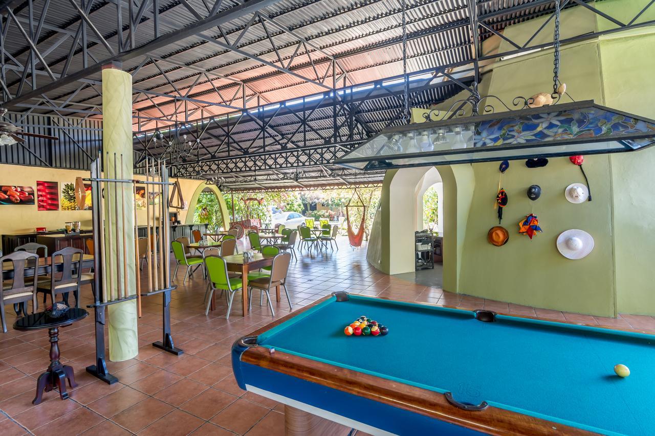 Kayak Lodge Damas Extérieur photo
